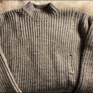 FOREVER 21 || Cropped Gray Sweater